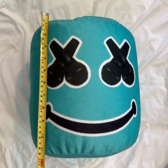EUC DJ Marshmello Pillow - Picture 3 of 6